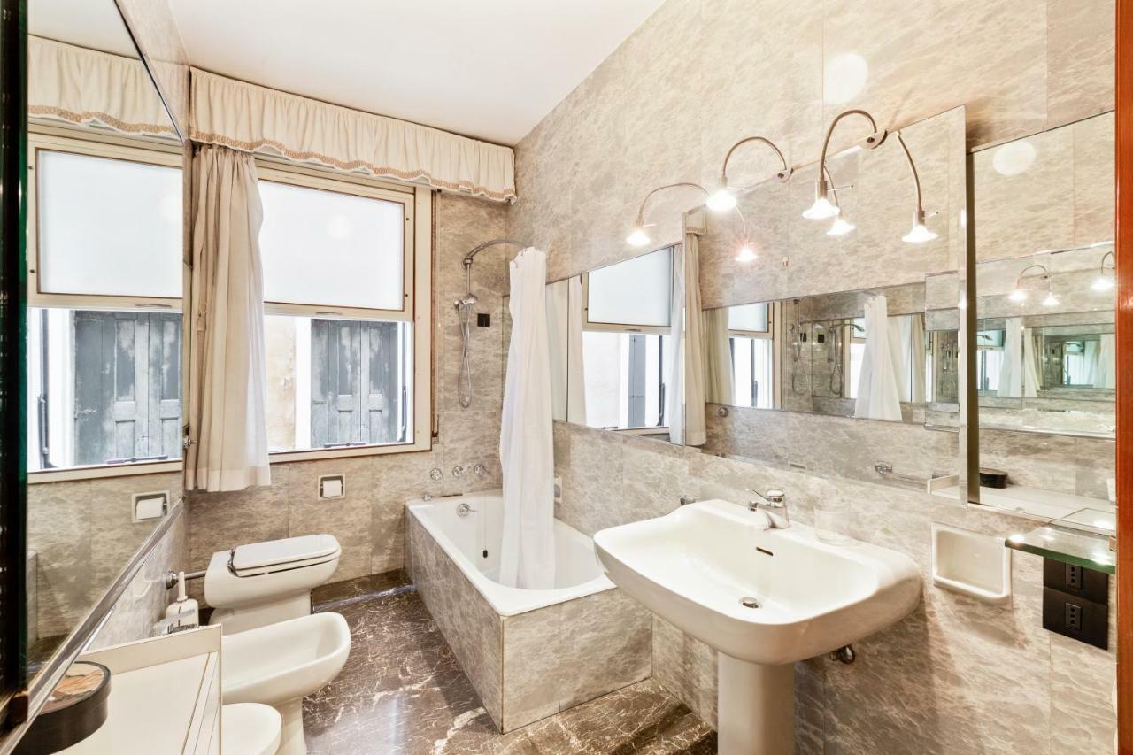 Venice Castello Elegant Apartment Εξωτερικό φωτογραφία